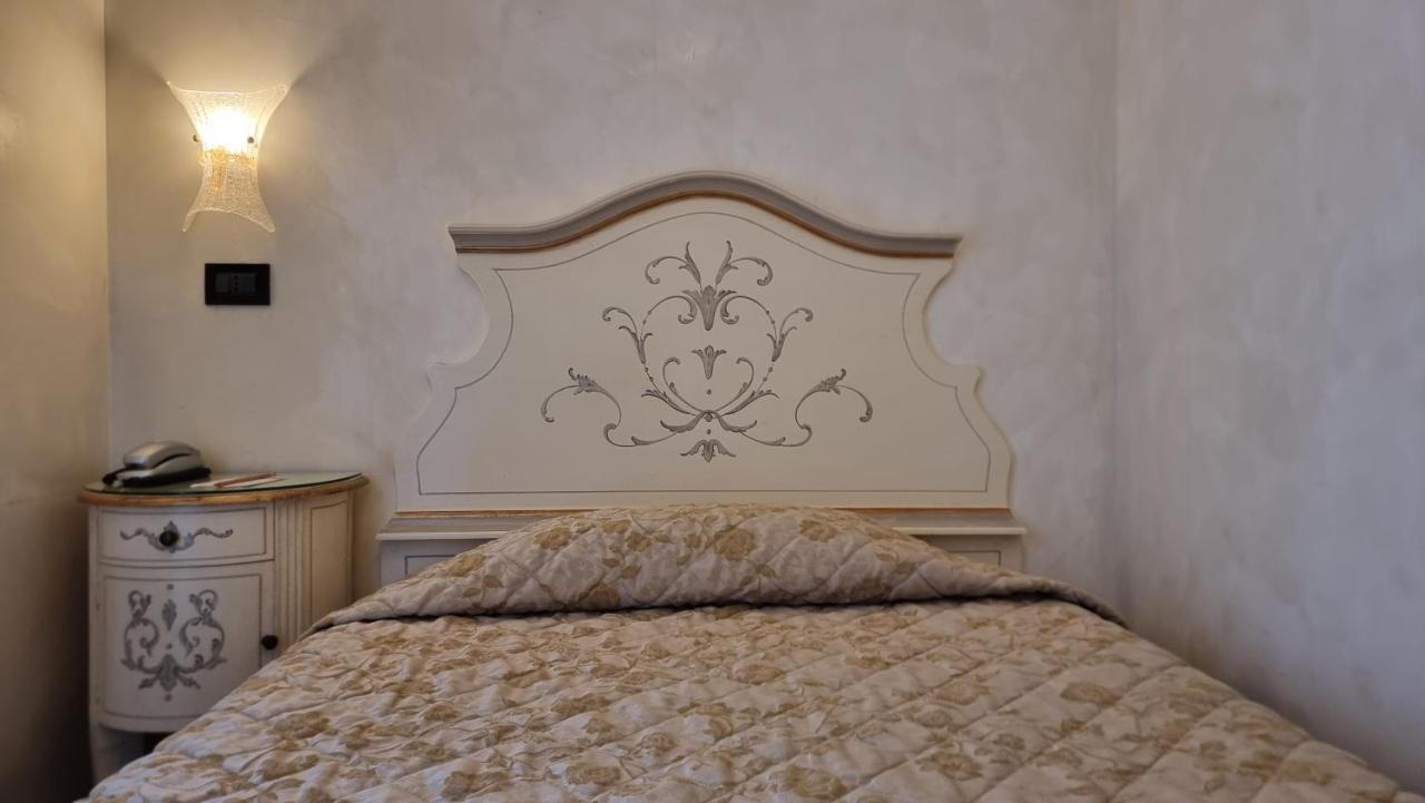 Hotel Carlton Capri Venedig Exterior foto