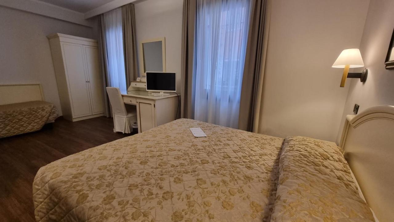 Hotel Carlton Capri Venedig Exterior foto