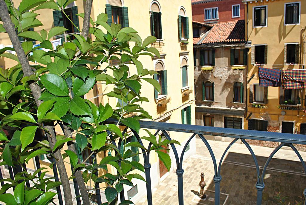Hotel Carlton Capri Venedig Exterior foto